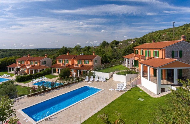 Villas Athos close to the Sea and in the Istrian Hills
