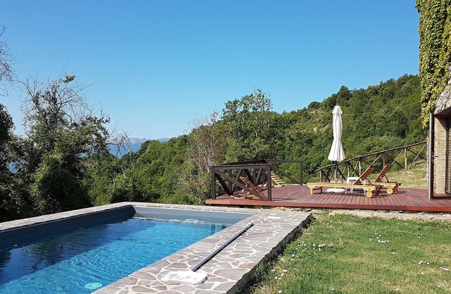 "Vineyard Cottage" with Mountain Views in the heart of the Umbria