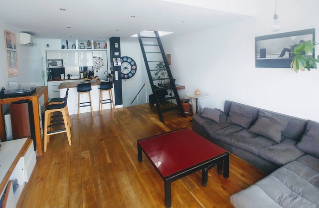 Vineyard house revisited by an architect