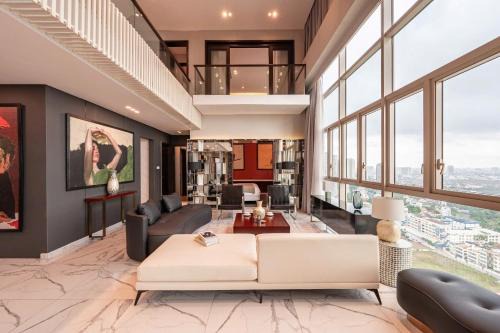 Vista Luxurious Sky Villa is under maintenance and repair