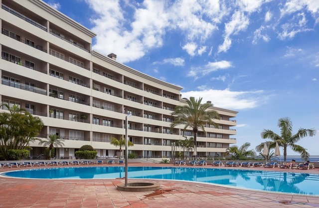 Vista Monumental - Three Bedroom Apartment, Sleeps 6
