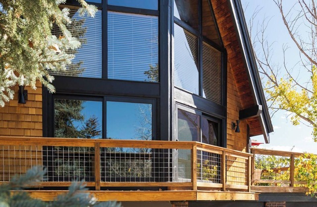 Vista Pines I Spacious A-Frame near golf & skiing