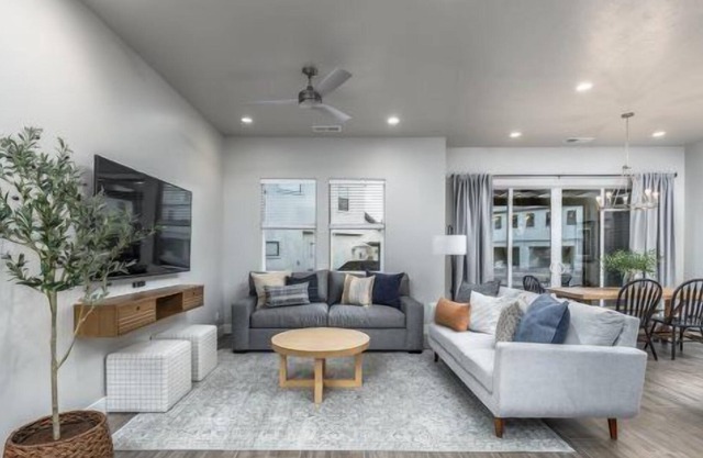 Vista Roja OS11! Pool, Waterpark, Game Room, BBQ, and Sunshine