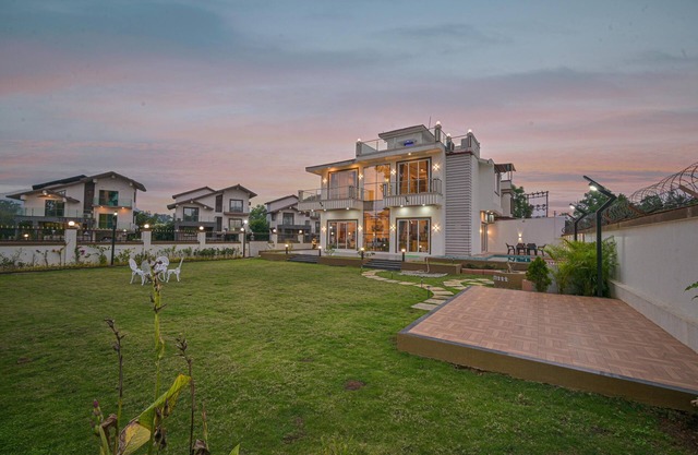 Vivanta Villa