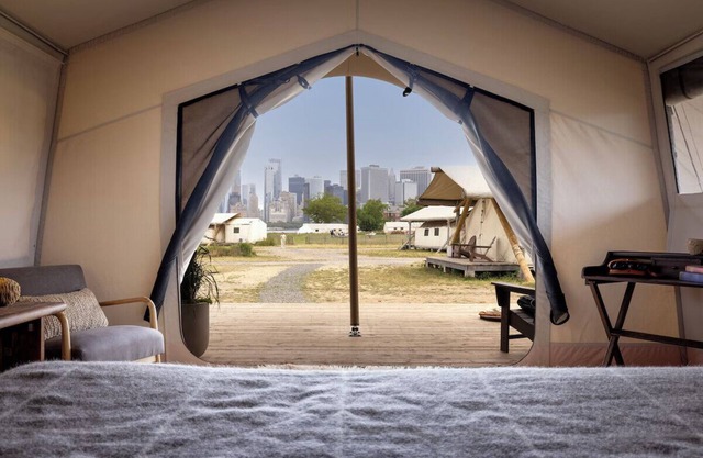 Voyager Waterfront King Tent | Collective | NYC Skyline + Harbor View