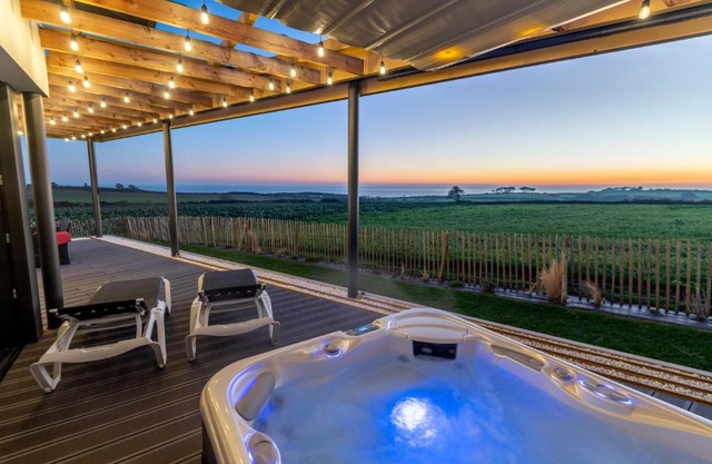 Vue à Couper le Souffle - Villa de Charme avec Spa en Bord de Mer - Pointe Finistère