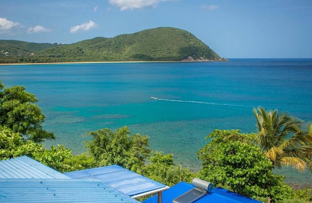 Vwe moun Bay
