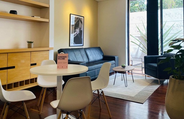 w* | Lovely 1BR with terrace in Santa Barbara