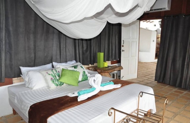 Wacawa Tower @ Oceanview B&B Curacao offers the traveler many things to see