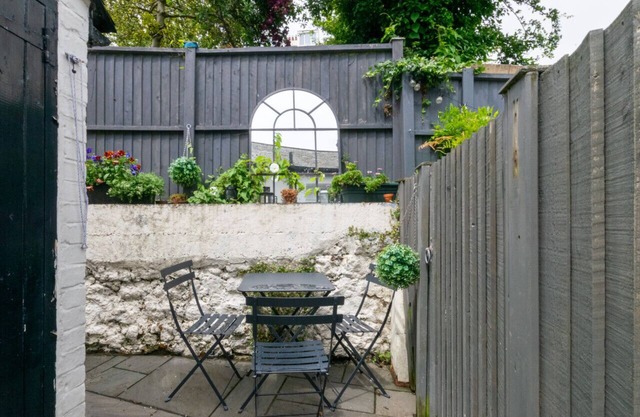 Wainstones Cottage - Two Bedroom House, Sleeps 4