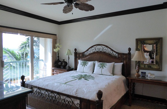 WaipouliBeachResort PentHouse D407, 197.00 Sep26-30 BeachFrontBlowOutSale10Star!