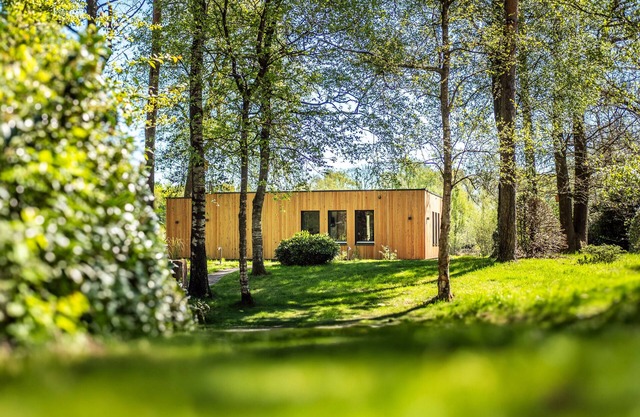 "Waldhaus an der Wiese" with fantastic views + wallbox + sauna + stove