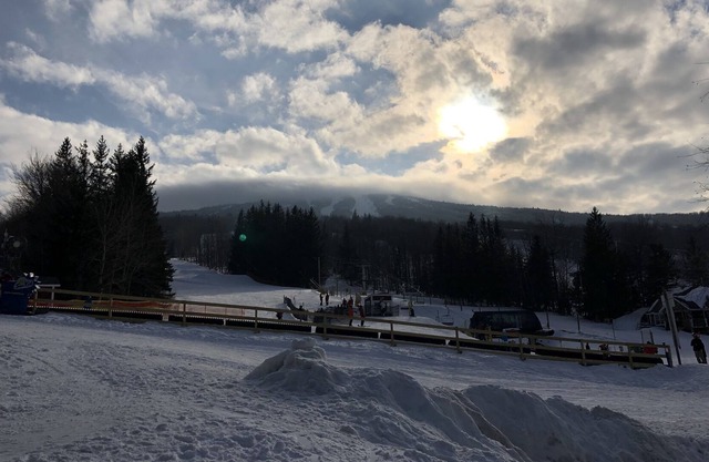 Walk to Stratton Village and enjoy the everything it has to offer!!!!