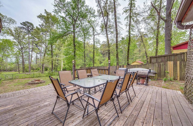 Walk to Water: Lake O' the Pines Cabin