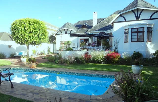 Walker Bay Manor