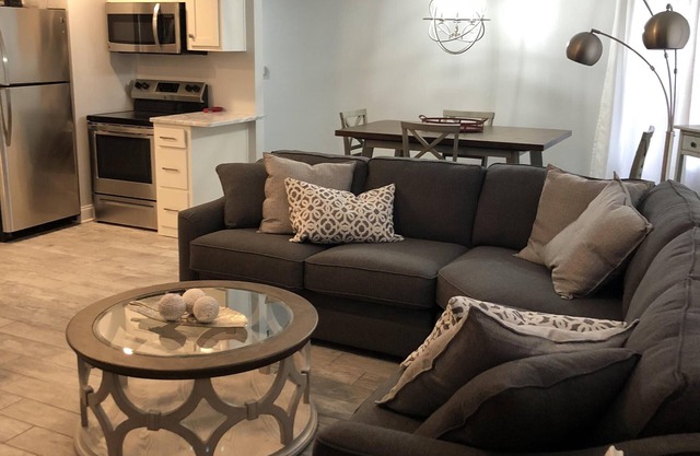 Walking distance to stadiums! Perfect for Parents Weekend!