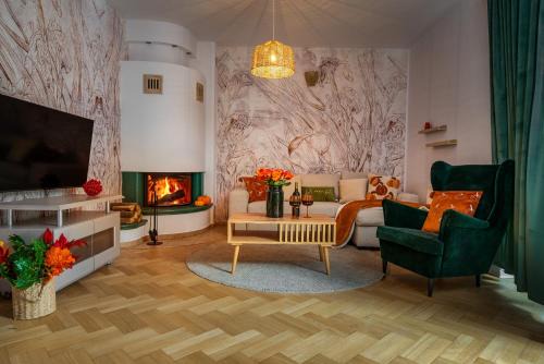 Warm & cosy 2-store 3-BR House with fireplace, living room, garden, terrace, balcony & parking 30 minutes from Warsaw Centre