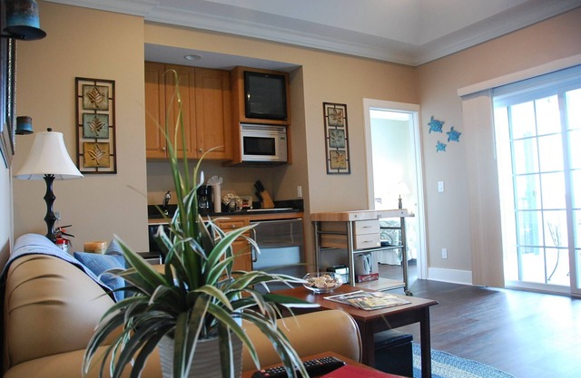Waterfront Condo C204 At The Cliffside Resort With Amazing Water & Sunset Views