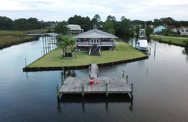 WATERFRONT HOME - Gorgeous Views of Bayou Bernard at Mermaid Landing