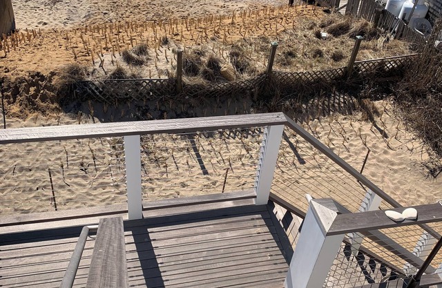 Waterfront Oasis on Commercial St with Easy Beach Access and Stunning Bay Views