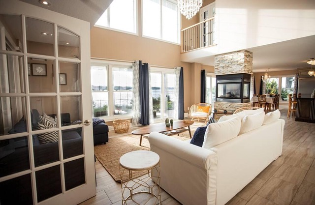 Waterfront Retreat: A Private Oasis with Firepit & BBQ