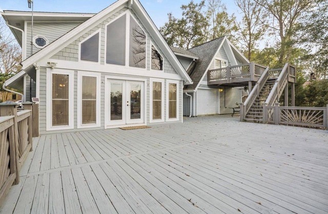 Waterfront tranquility