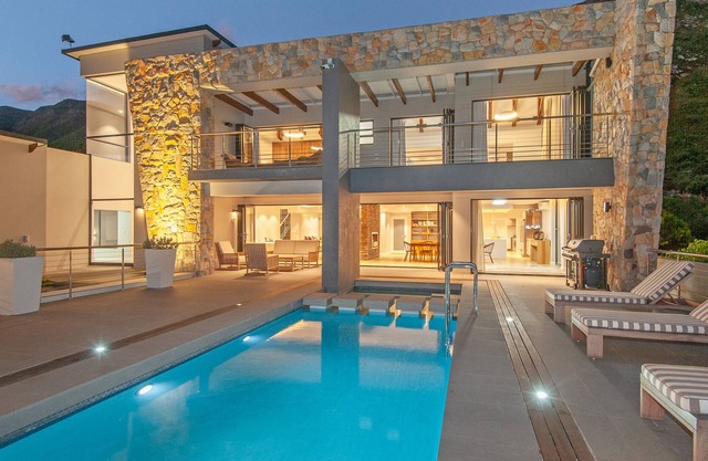 Waterstone Villa - Luxury at its best.
