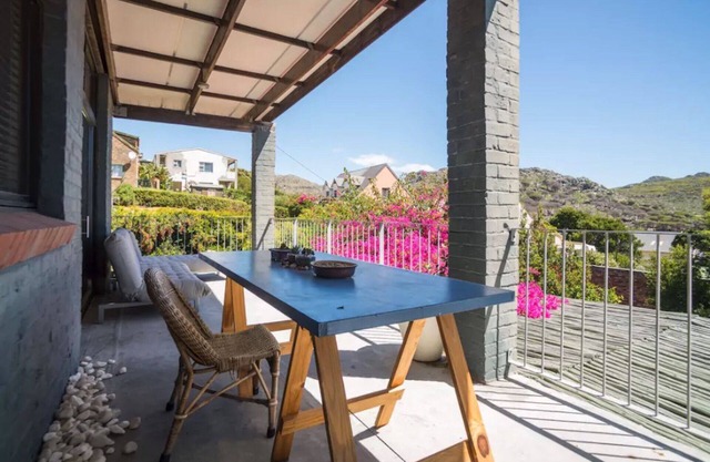 Welcome Glen Mountain Gem: Tranquility in the Deep South.