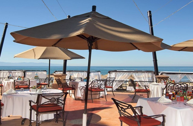 Welcome Home to One Bedroom Suite - Villa del Palmar Flamingos Beach Resort