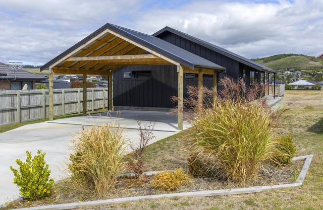 Welcome to Cozy Motuoapa Home Your Lakeside Escape