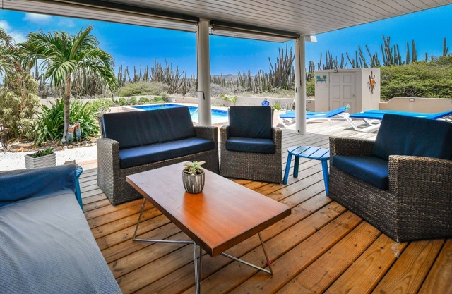 Welcome to our vacation villa in Noord, an oasis of relaxation nestled in nature.