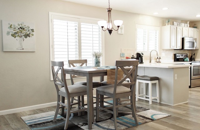 Welcome to this updated beautiful home. Heated community pools. Sleeps 6