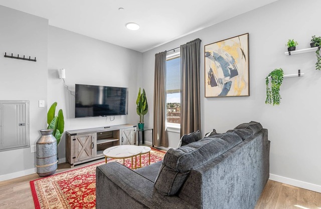 Welcoming 1BR Near Encore Boston 3806