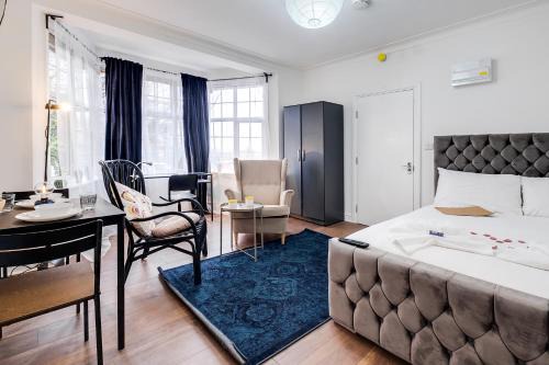 Wembley NFL Studio, Free Parking, 25 min Central London, Premium Amenities, Book Xmas Now!