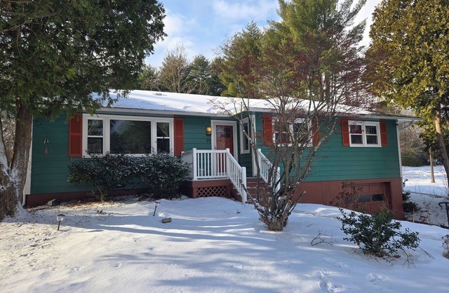 West Mountain Ski & Adventure Home w/Hot Tubn