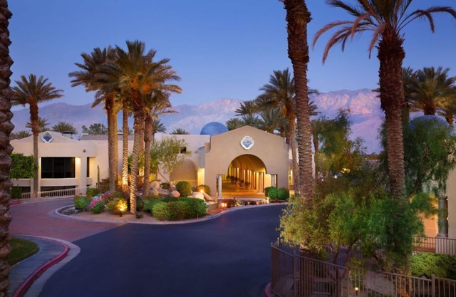 Westin Mission Hills Resort Villas