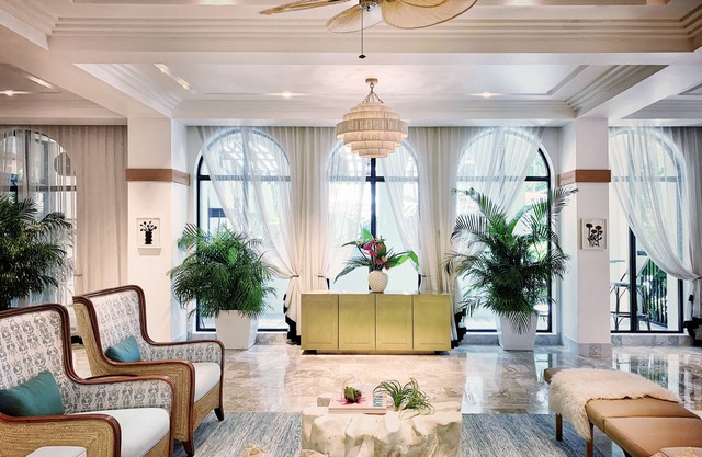 White Elephant Palm Beach