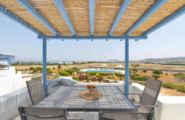 White Heaven Apt4-Cycladic Home