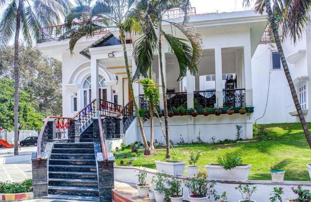 White House 5BHK Villa