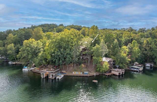 White Oak Point | Historic, Lakefront Cabin on Lake Lure