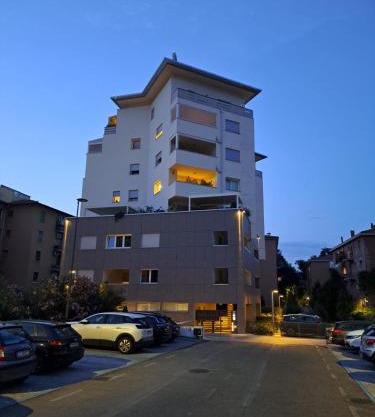 White Roses- free park Mazzini Sant'orsola