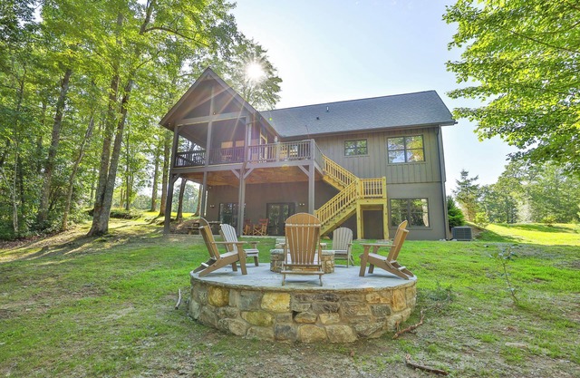 Wildcat Cottage - Luxury home w/Chinquapin Community Amenity Perks