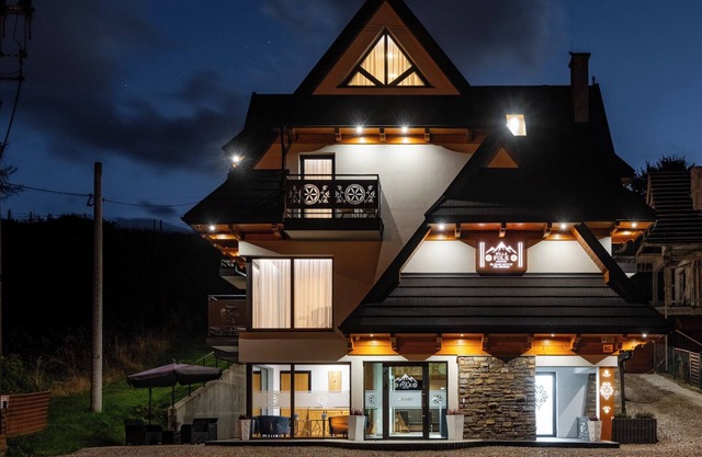 Willa Folk & Prestige