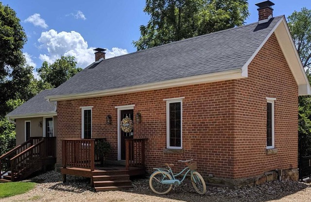 Wine/Bourbon Trail Carriage House, Cozy, Clean, Hiking, Shawnee Nat'l Forest,