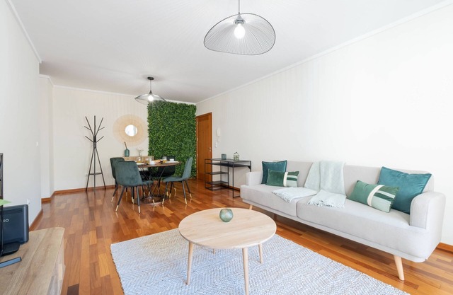 Wings Apartment CE by GALMI