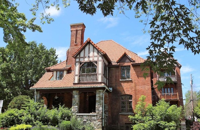 Winston Churchill - le charme Tudor au cœur de Sherbrooke