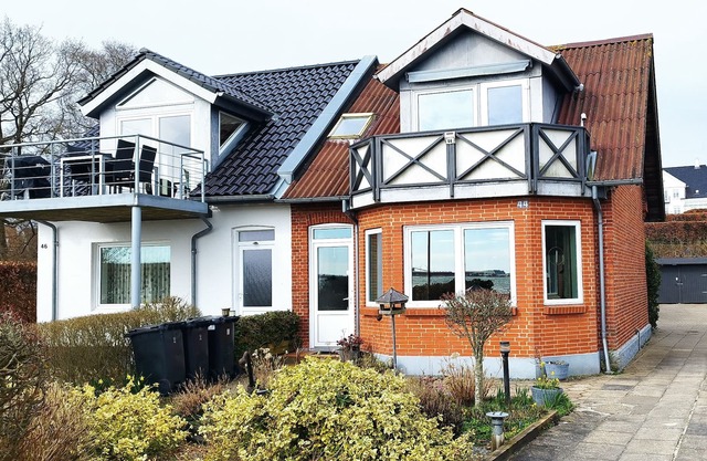 Wirklich Schönes Stadthaus mit Panoramablick auf Klosterbugten