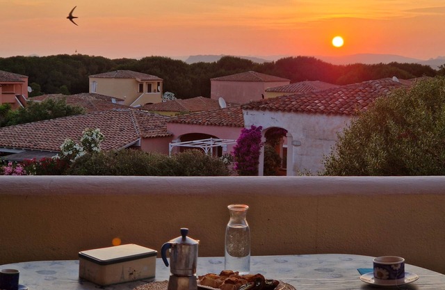 Within walking distance of the beautiful Vignola beach, with panoramic terrace.