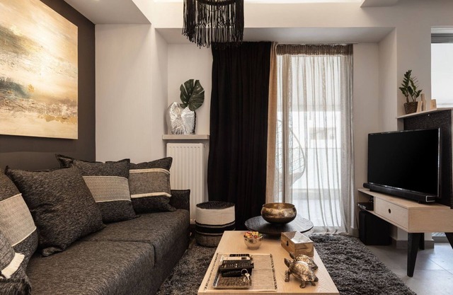 Wonderful Athens Apartment | 1 Bedroom | Apartment Chouri | Spacious