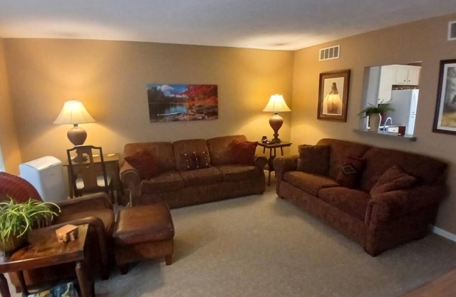 Wonderful Condo in a terrific location!